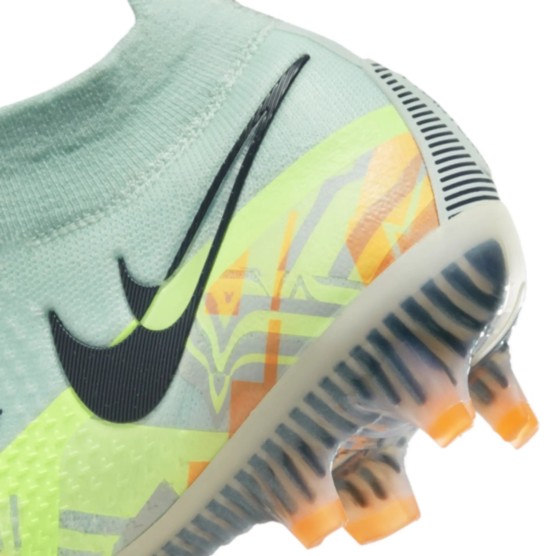 Nike Phantom GT2 Dynamic Fit Elite FG Soccer Cleats