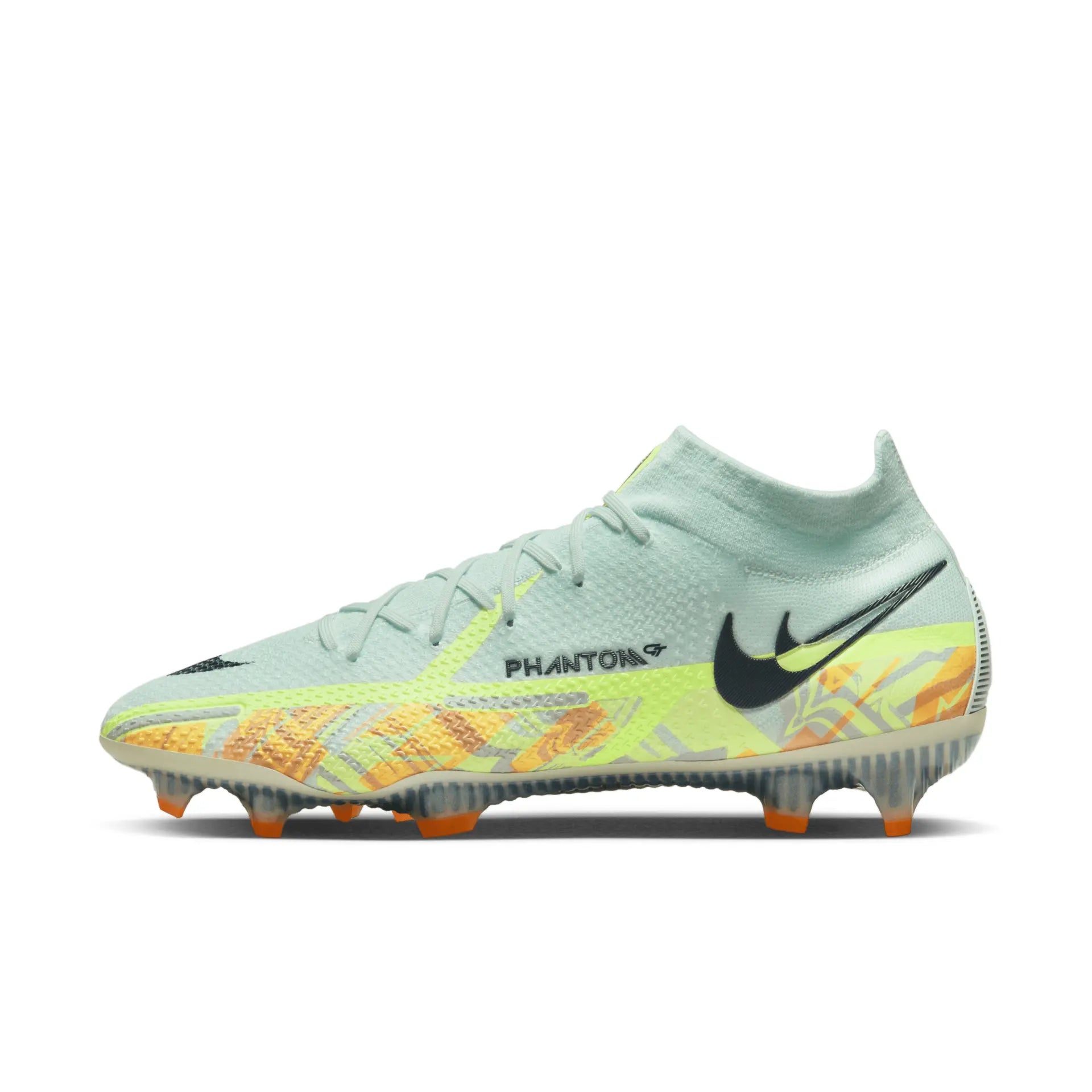Nike Phantom GT2 Dynamic Fit Elite FG Soccer Cleats