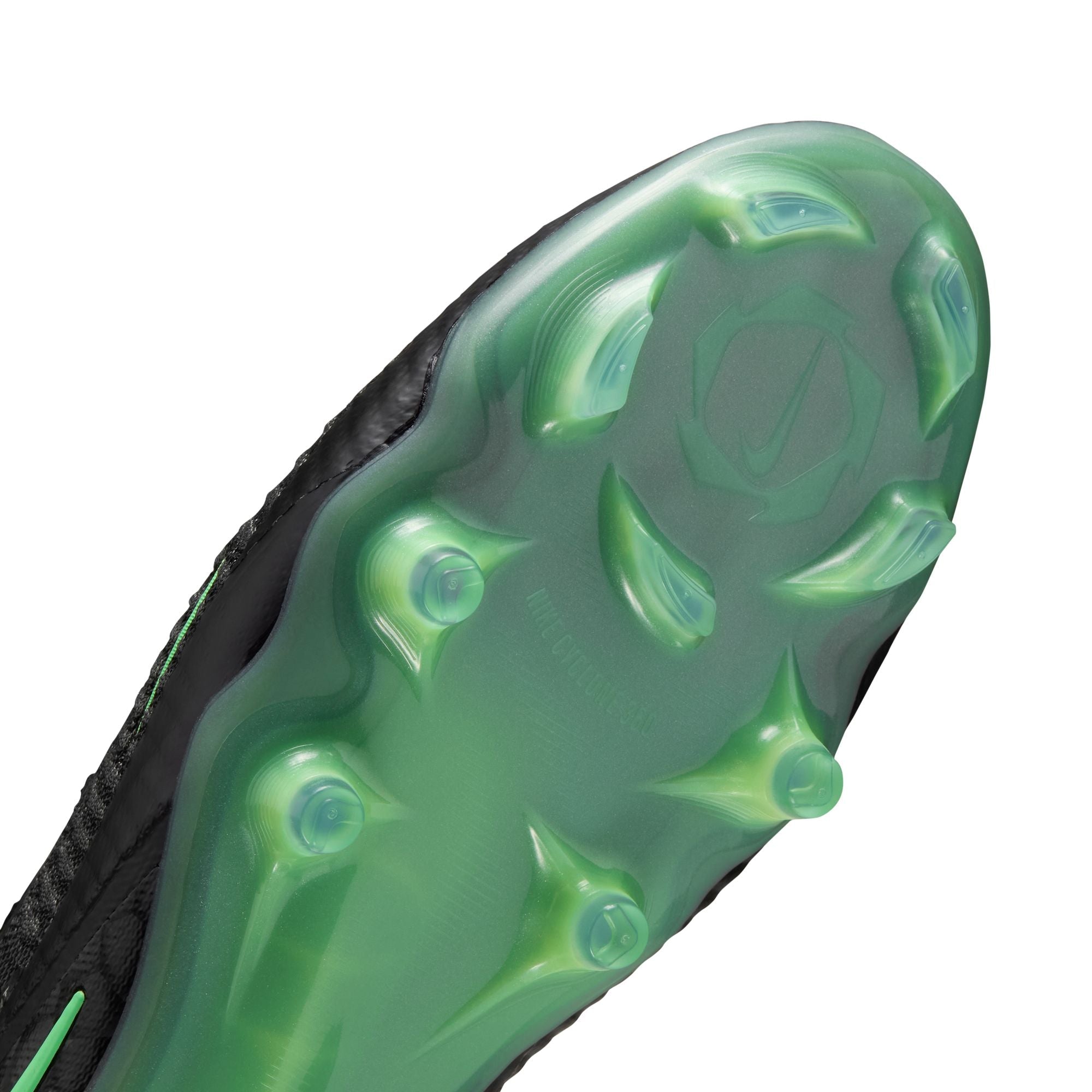 Nike Phantom 6 Low Elite Firm-Ground Soccer Cleats