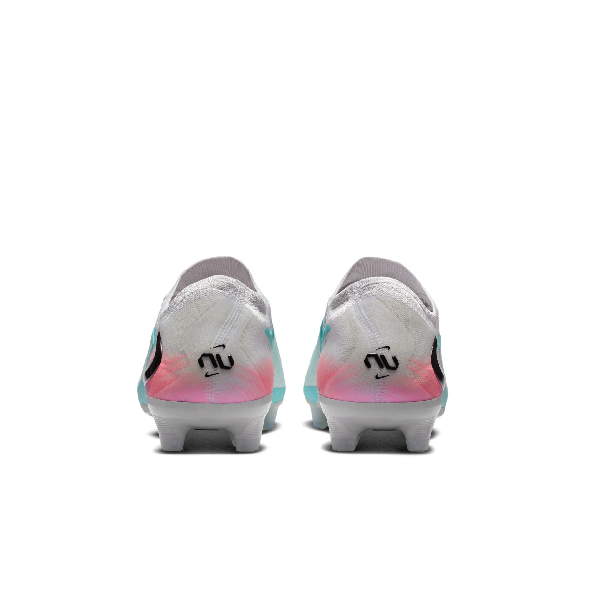 Nike United Phantom 6 Low Elite Firm-Ground Soccer Cleats