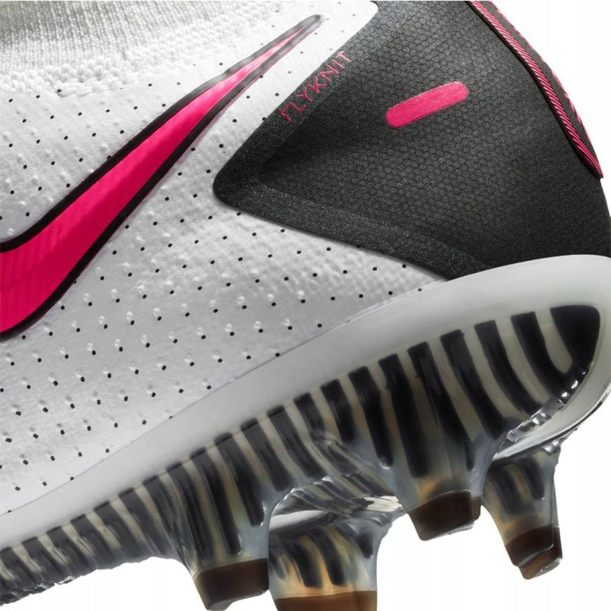 Nike Phantom GT2 Dynamic Fit Elite FG Soccer Cleats