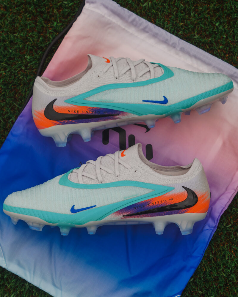 Nike United Phantom 6 Low Elite FG