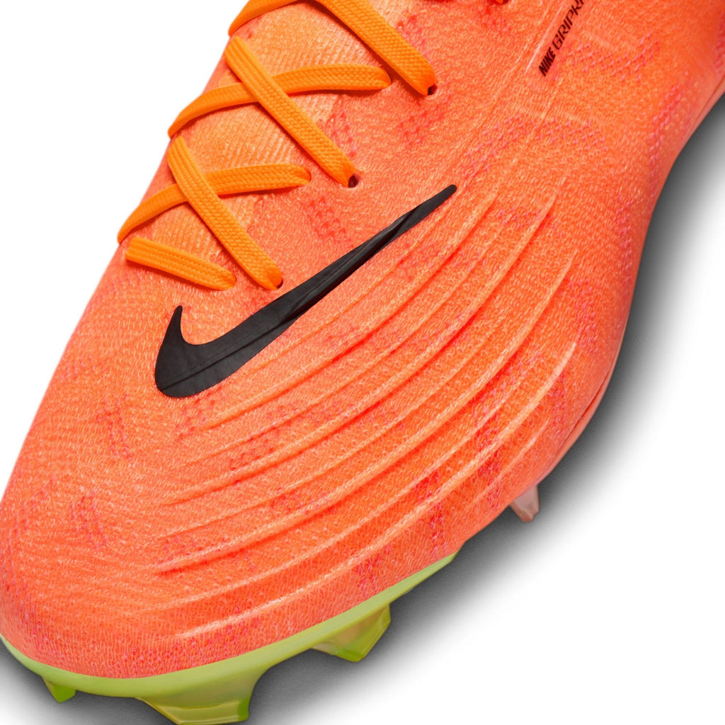 Nike Phantom Luna Elite FG football boots 2024