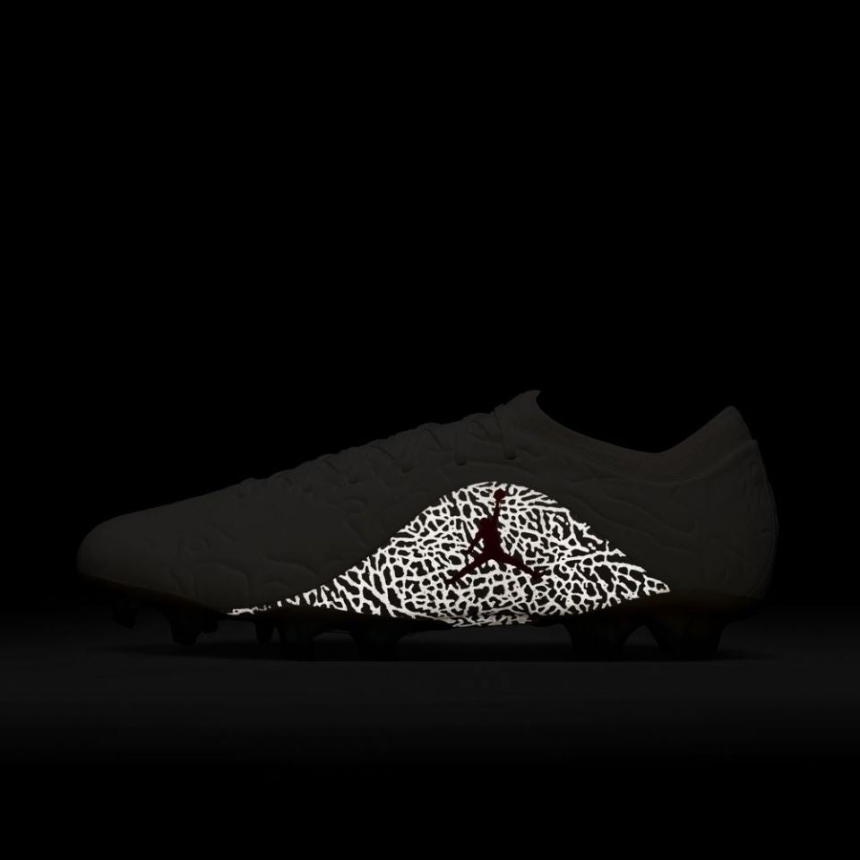 Jordan Tiempo Maestro Elite SE FG Low-Top Soccer Cleats