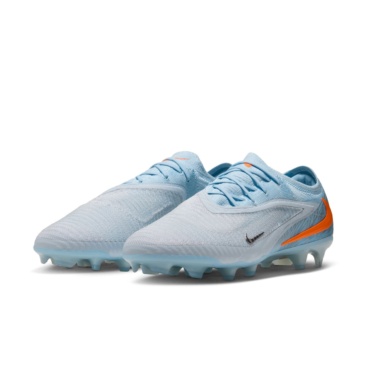 Nike United Phantom 6 Low Elite FG Soccer Cleats
